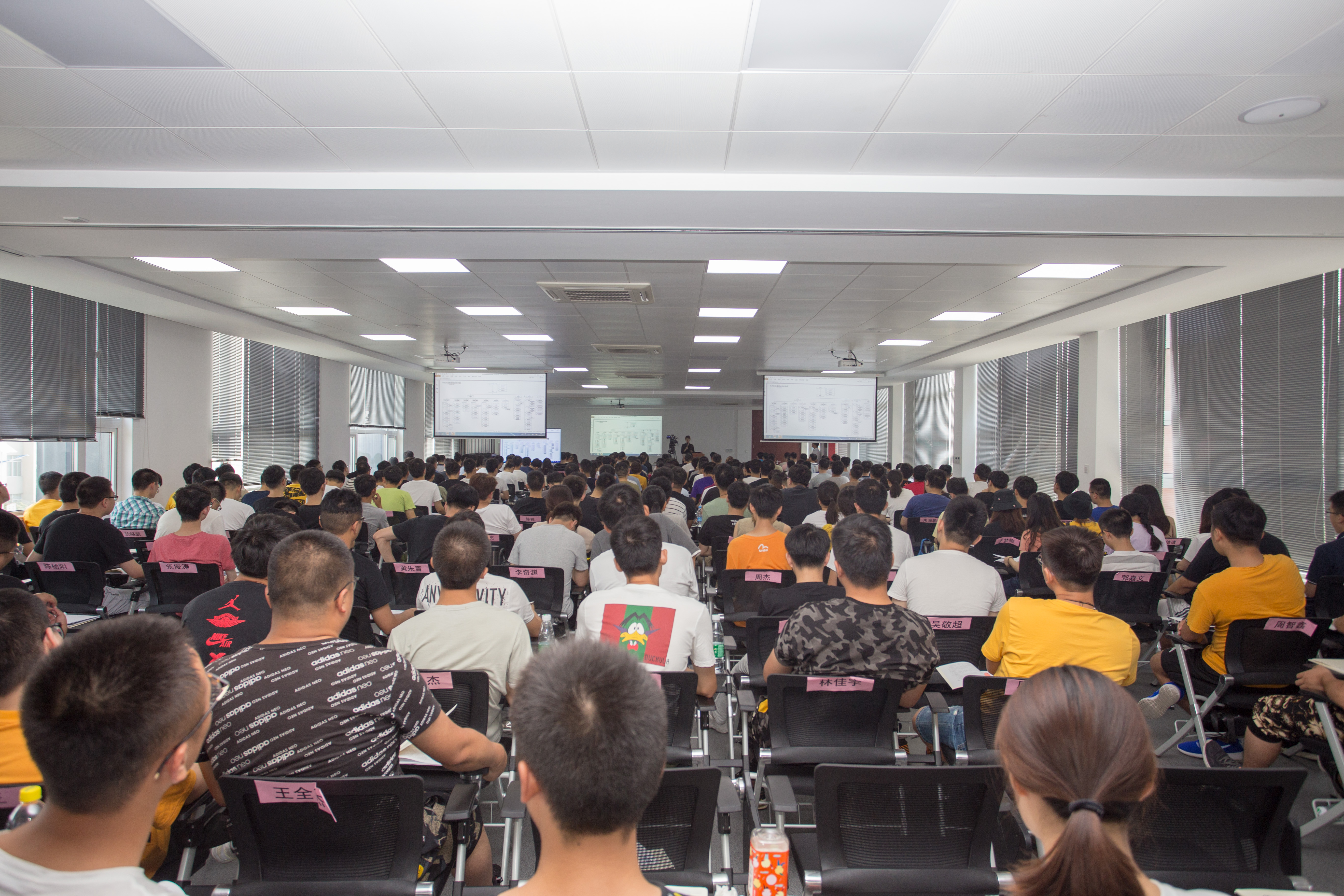首页| G22恒峰集团中国官方网站
