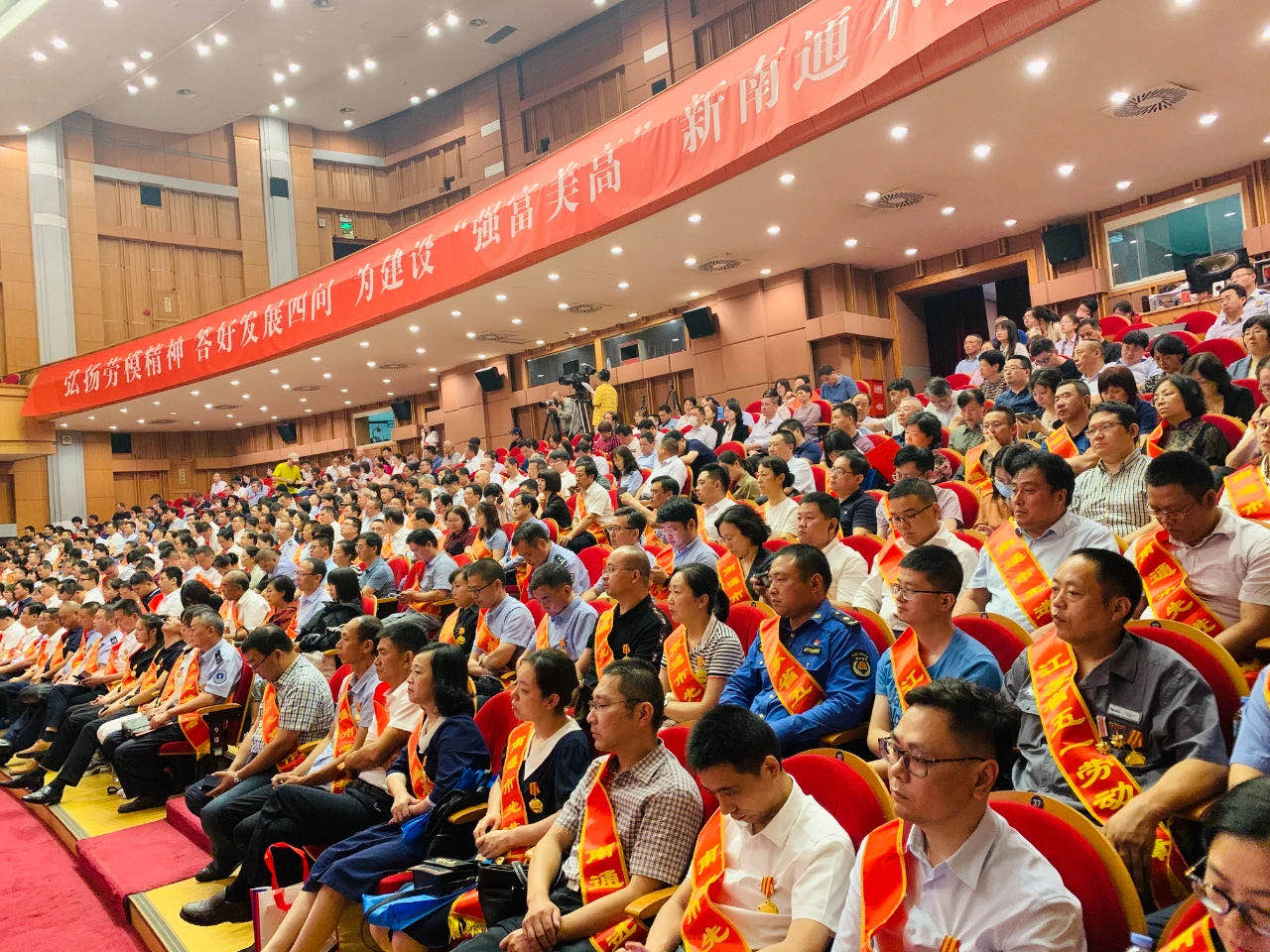首页| G22恒峰集团中国官方网站