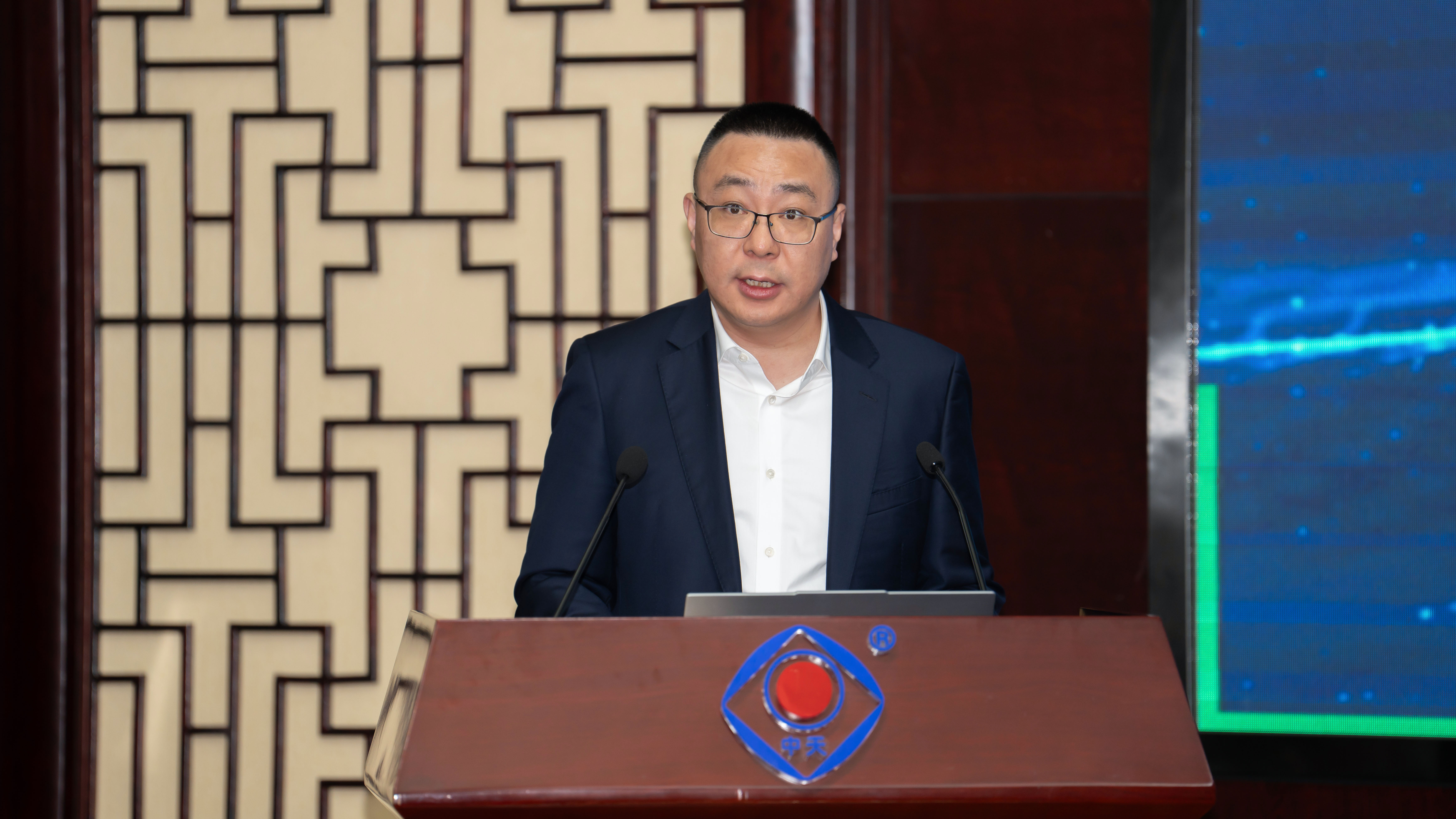 首页| G22恒峰集团中国官方网站